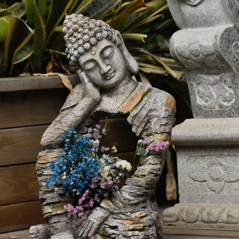 Grande sculpture de Bouddha décorative avec fleurs