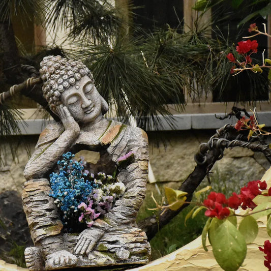 Grande sculpture de Bouddha décorative avec fleurs