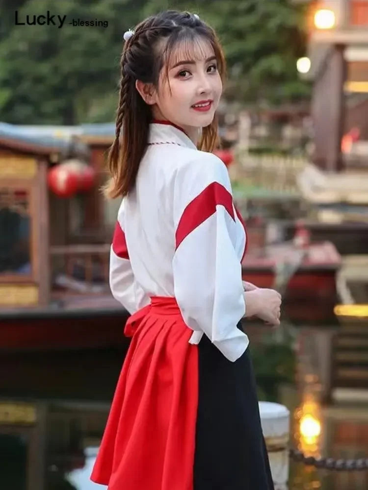 Costume kimono japonais pour femmes
