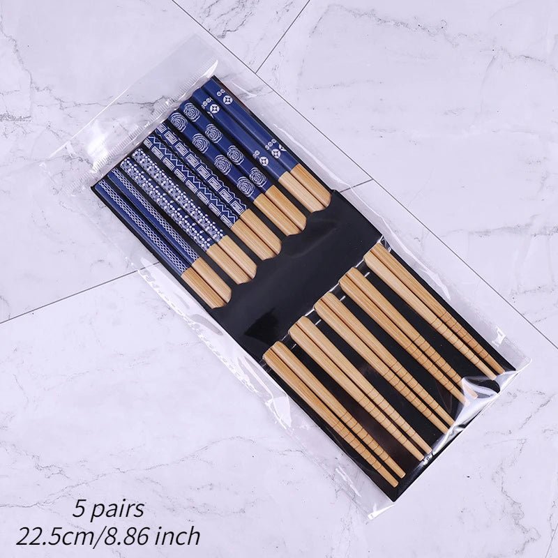 Cinq paires de baguettes en Bois de Style Japonais Vintage - Tresors asiatiques