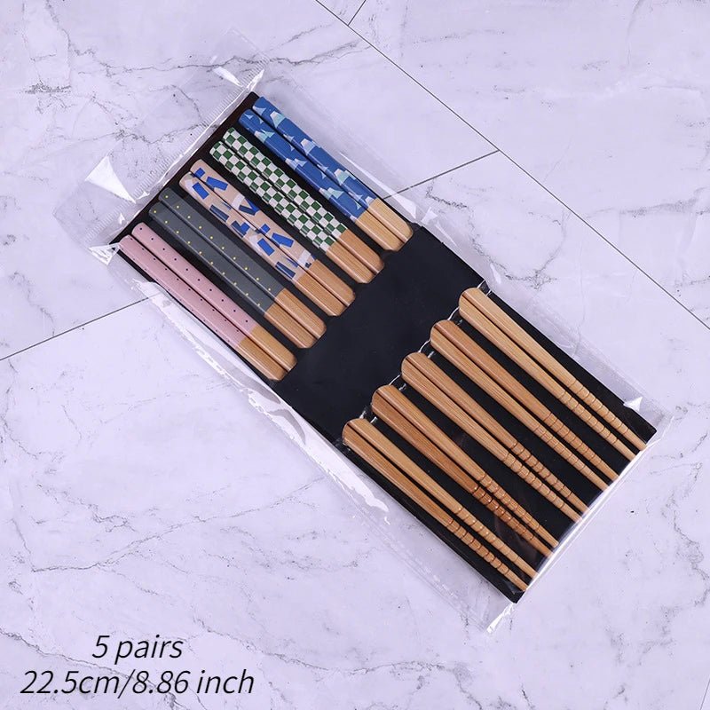 Cinq paires de baguettes en Bois de Style Japonais Vintage - Tresors asiatiques