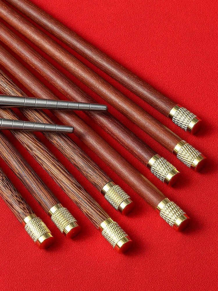 Coffret cadeau de 10 paires de Baguettes - Tresors asiatiques