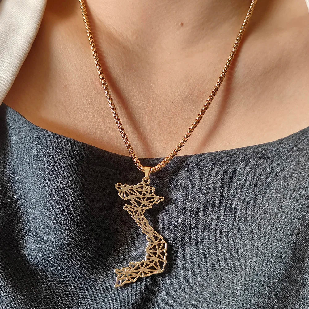 Collier en forme de carte du Vietnam - Tresors asiatiques