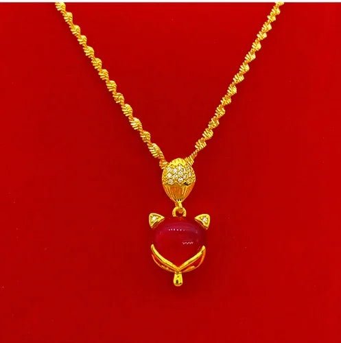Collier en or plaqué de style vietnamien avec pendentif - Tresors asiatiques