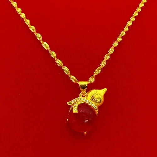 Collier en or plaqué de style vietnamien avec pendentif - Tresors asiatiques