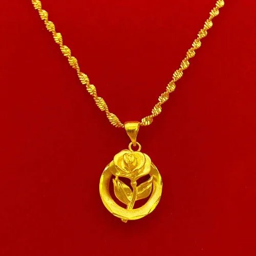 Collier en or plaqué de style vietnamien avec pendentif - Tresors asiatiques