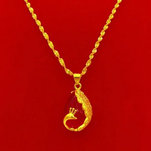 Collier en or plaqué de style vietnamien avec pendentif - Tresors asiatiques