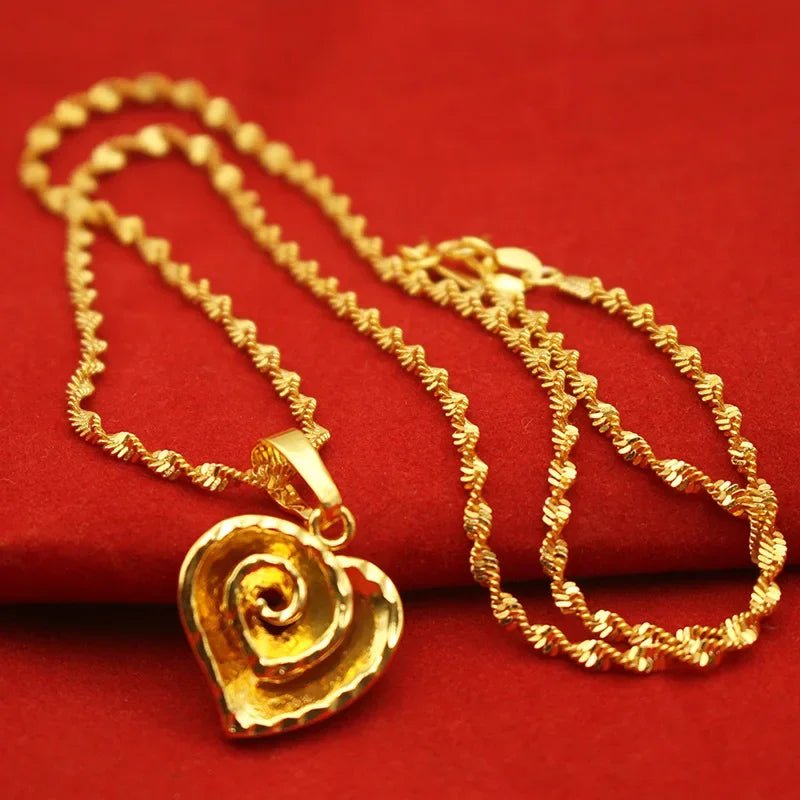 Collier plaqué or en laiton du Vietnam - Tresors asiatiques