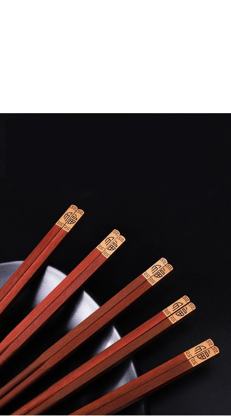Deux paires de baguette en Bois de Santal Rouge. - Tresors asiatiques
