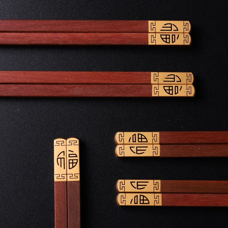 Deux paires de baguette en Bois de Santal Rouge. - Tresors asiatiques
