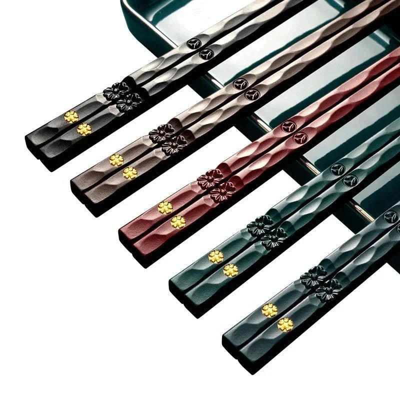 Ensemble de cinq paires de Baguettes Japonaises : Élégance et Durabilité - Tresors asiatiques
