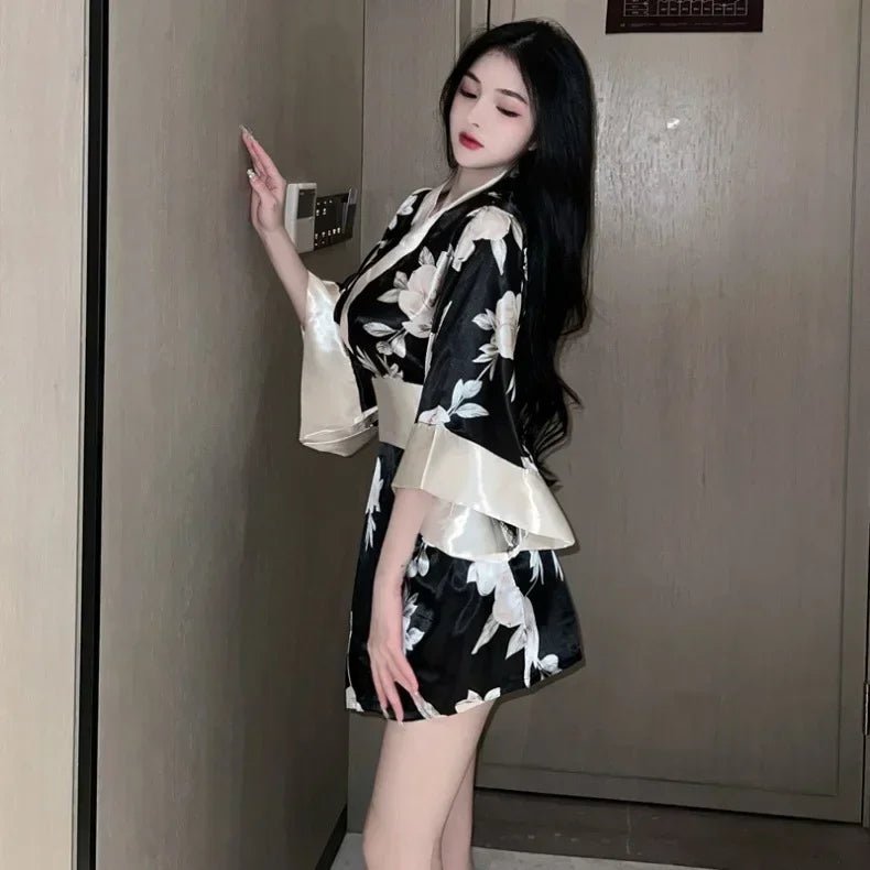 Ensemble de pyjama imprimé topless pour femmes - Tresors asiatiques
