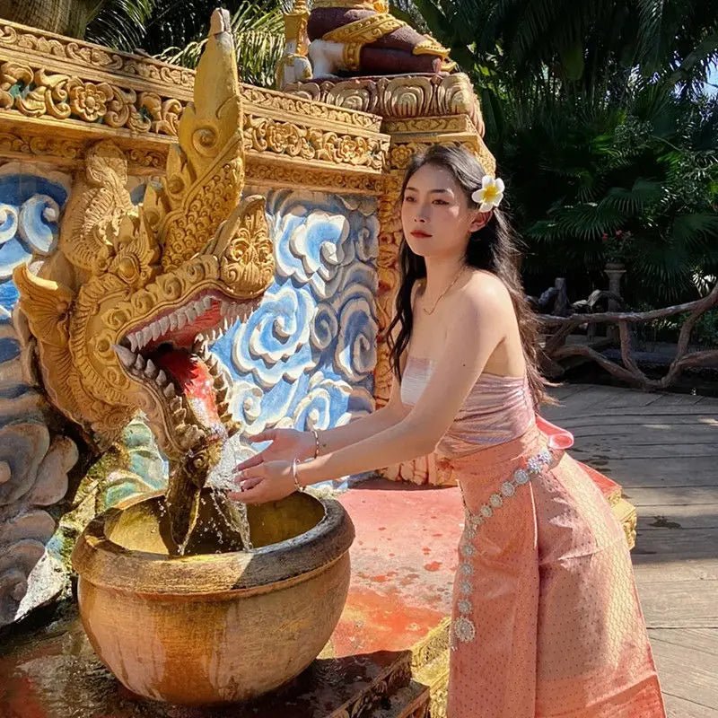 Ensemble de robe de danse vintage pour femmes thaïlandaises - Tresors asiatiques