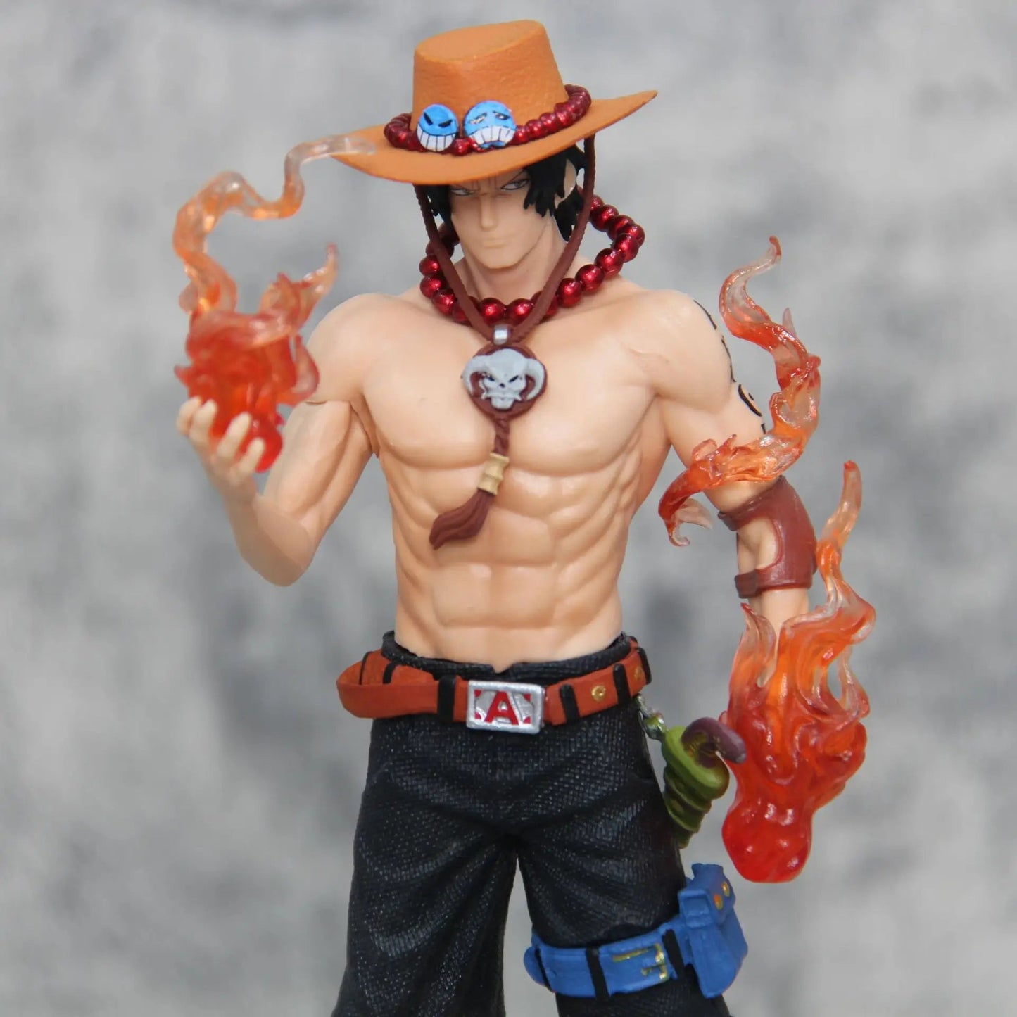 Figurine d'action de 25 cm en PVC de Portgas D Zan - Tresors asiatiques