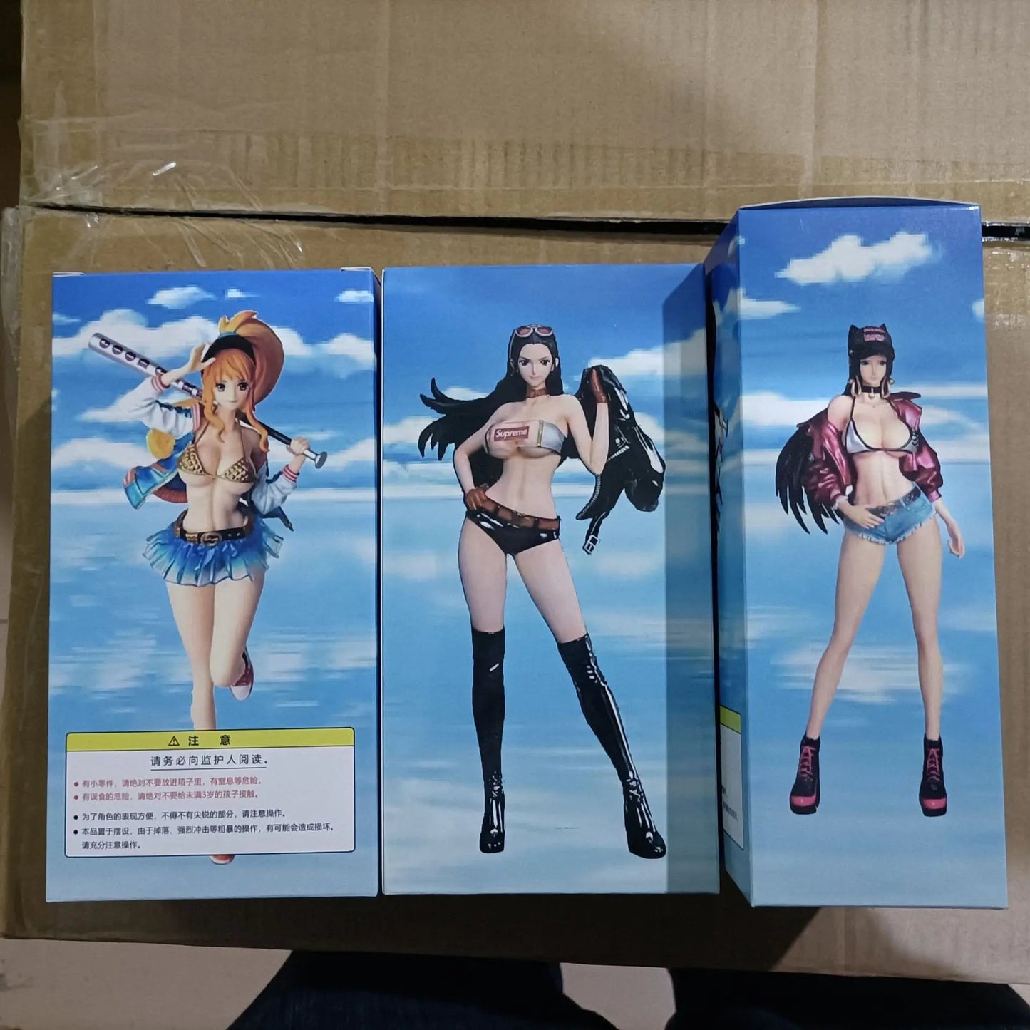 Figurine sexy et élégante de Boa Hancock, Nico Robin et Nami - Tresors asiatiques