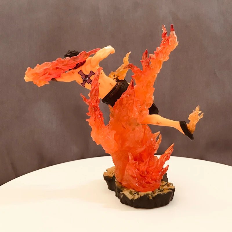 Figurines d'action One Piece Luffy, Portgas D. Ace et Roronoa Zoro - Tresors asiatiques