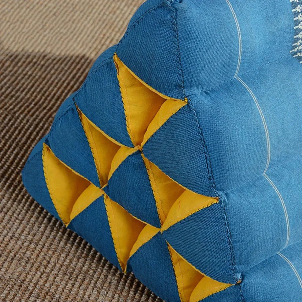 Grand oreiller triangulaire thaïlandais - Tresors asiatiques