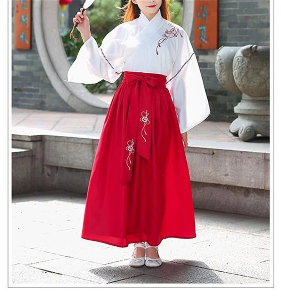 Kimono japonais avec jupe pour femmes - Tresors asiatiques