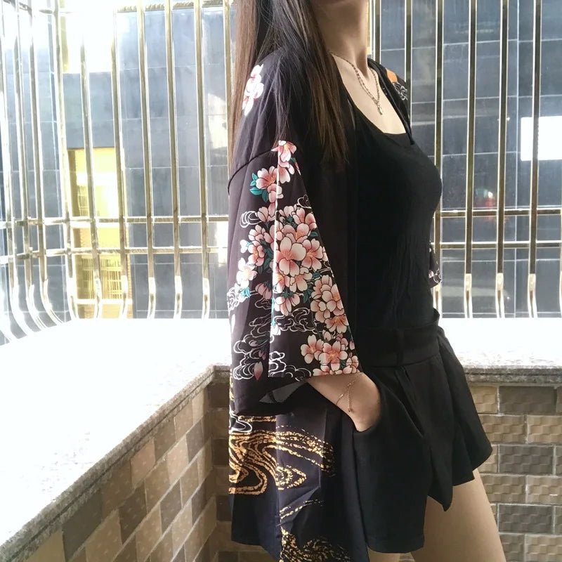 Kimono japonais d’été élégant pour femmes - Tresors asiatiques