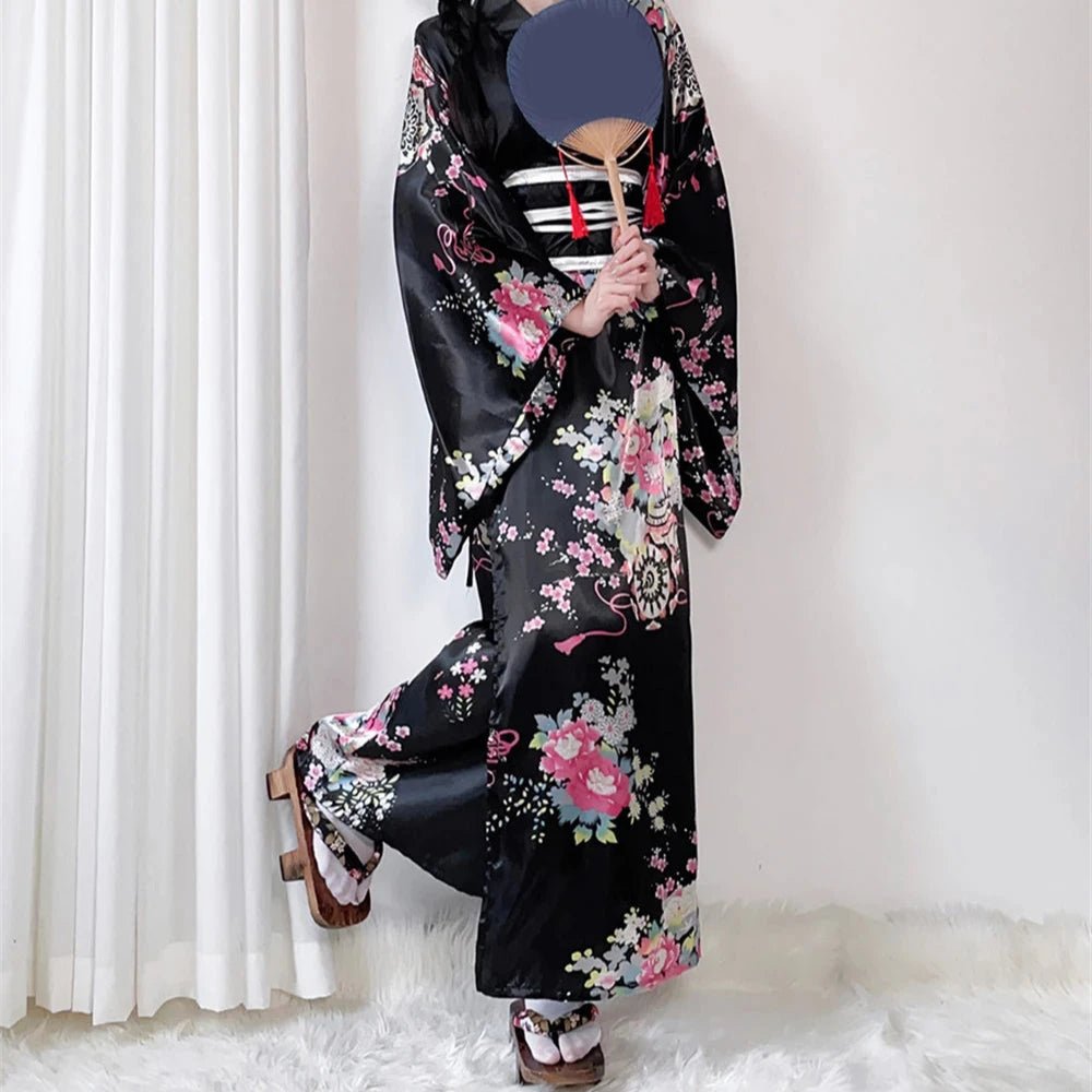 Kimono traditionnel japonais - Tresors asiatiques