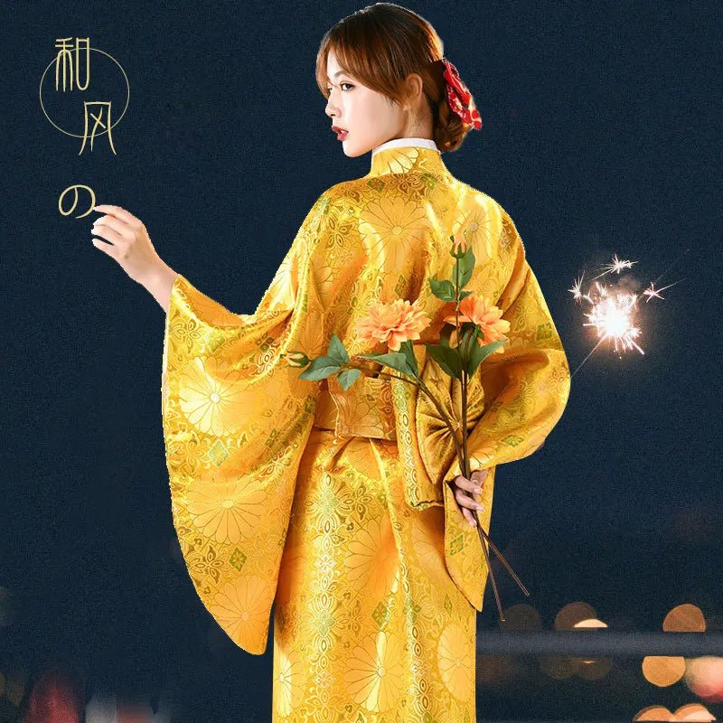 Kimono Yukata avec Obi pour Femme - Tresors asiatiques