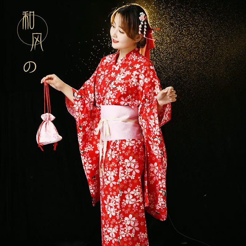 Kimono Yukata avec Obi pour Femme - Tresors asiatiques
