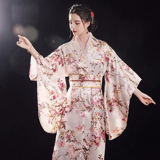 Kimono Yukata avec Obi pour Femme - Tresors asiatiques