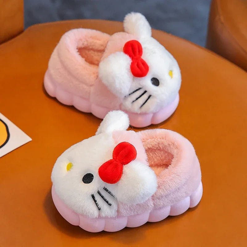 Pantoufles plates en peluche Pikachu pour enfants - Tresors asiatiques