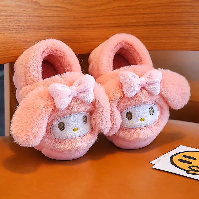 Pantoufles plates en peluche Pikachu pour enfants - Tresors asiatiques