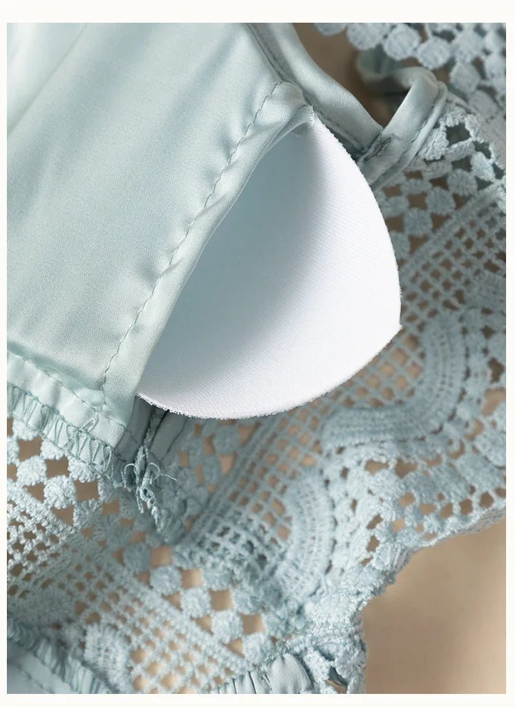 Peignoir Kimono en Satin et Dentelle pour Femme - Tresors asiatiques