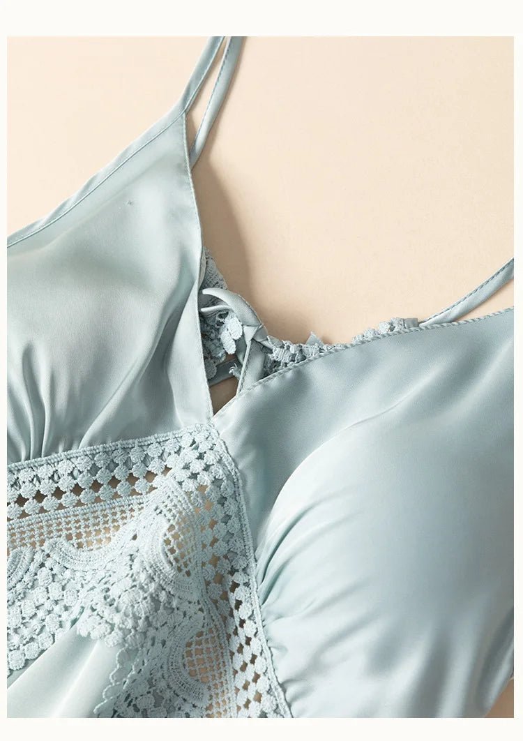 Peignoir Kimono en Satin et Dentelle pour Femme - Tresors asiatiques