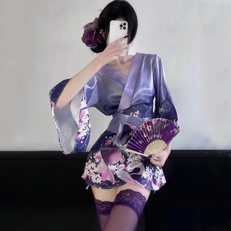 Pyjama kimono japonais violet ultra - sexy pour femmes - Tresors asiatiques