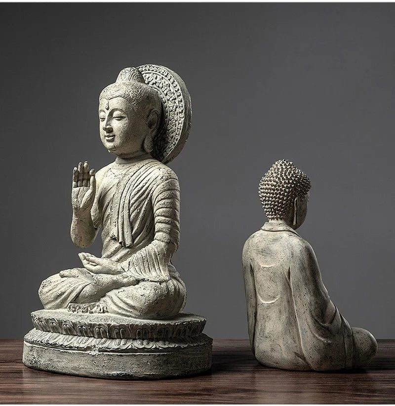 Sculpture antique de Bouddha en résine - Tresors asiatiques