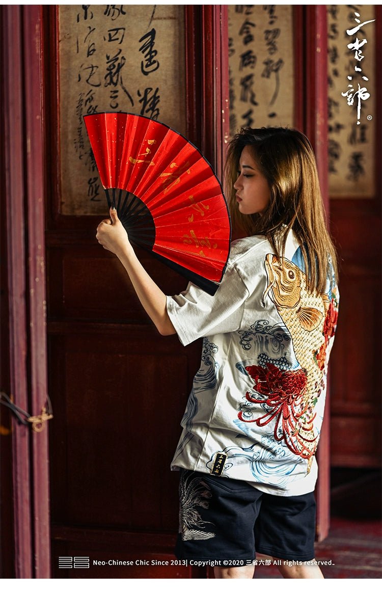 T-shirt Yokosuka Sukajan brodé de style vintage - Tresors asiatiques