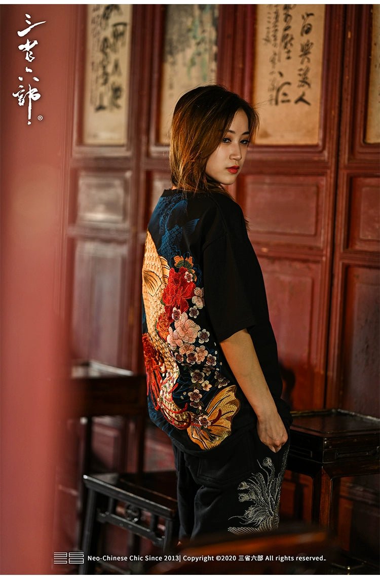 T-shirt Yokosuka Sukajan brodé de style vintage - Tresors asiatiques