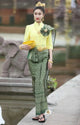 Tenue traditionnelle thaïlandaise pour femmes - Tresors asiatiques