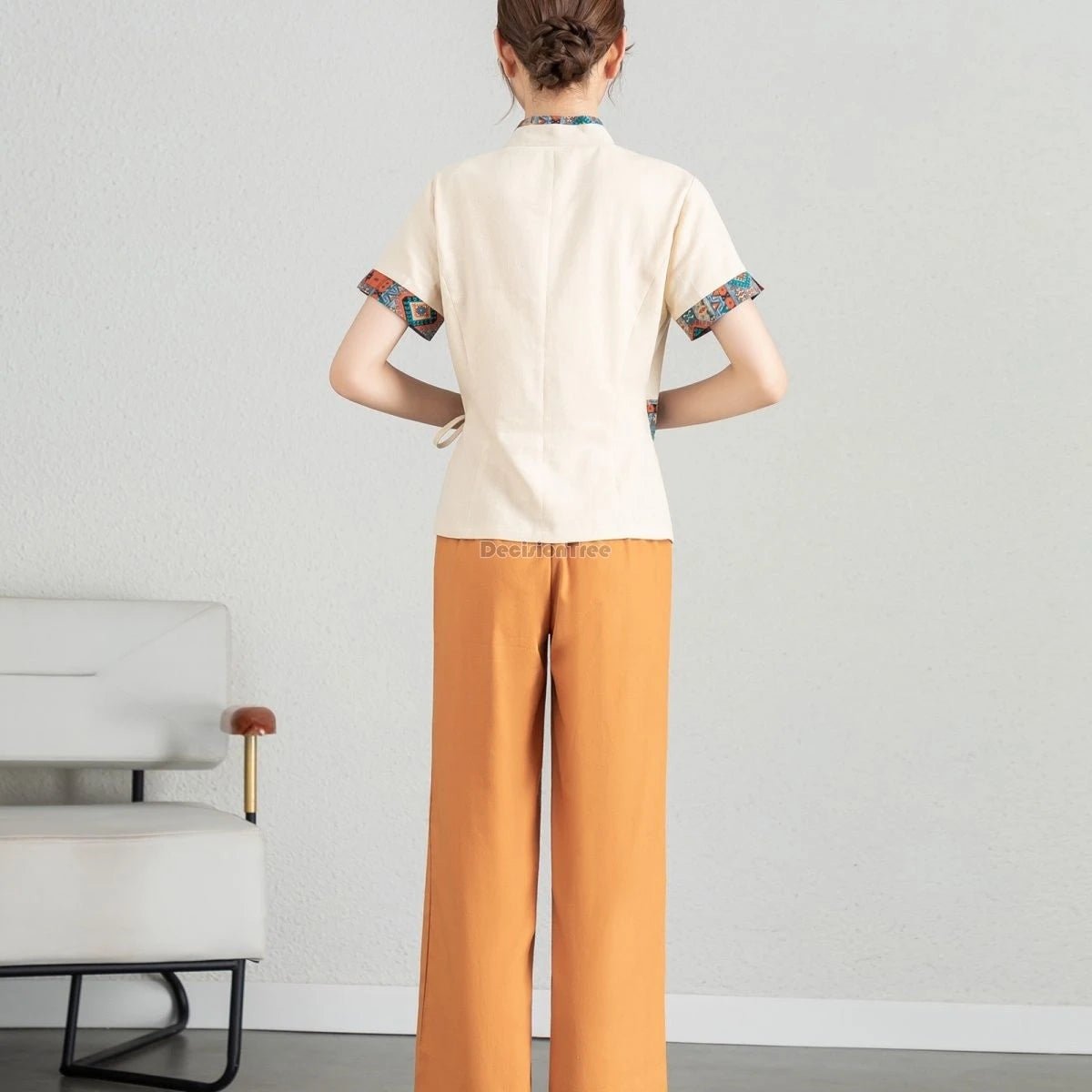 Uniforme de spa de style thaïlandais pour femmes - Tresors asiatiques