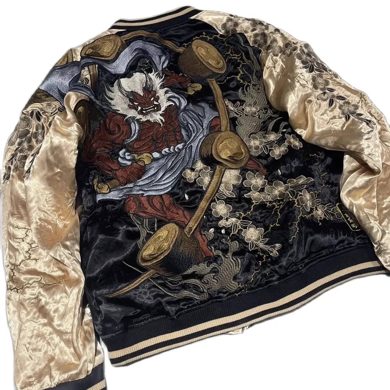 Veste souvenir Sukajan brodée pour hommes - Tresors asiatiques