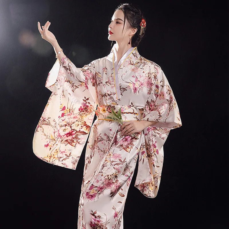 Yukata traditionnel japonais pour femmes - Tresors asiatiques