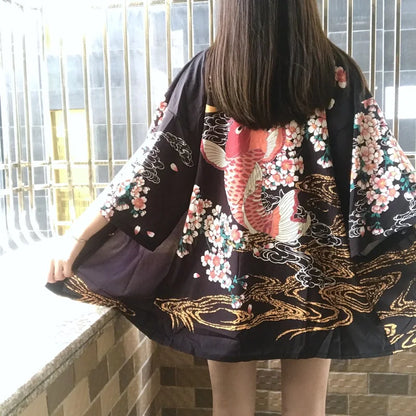 Kimono japonais d’été élégant pour femmes