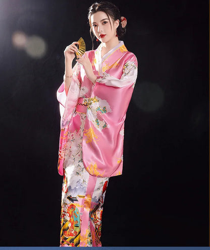 Yukata traditionnel japonais pour femmes