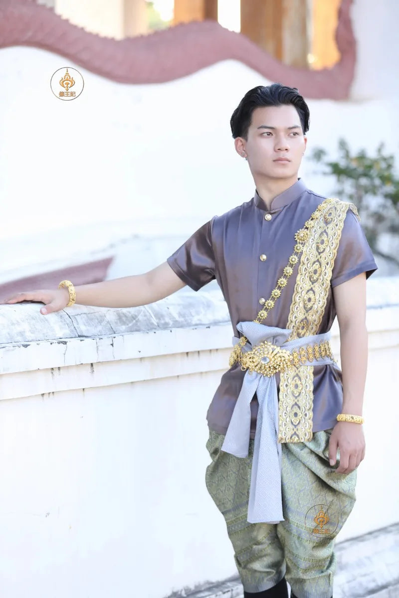 Vêtements traditionnels thaïlandais pour hommes