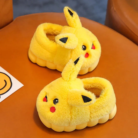 Pantoufles plates en peluche Pikachu pour enfants