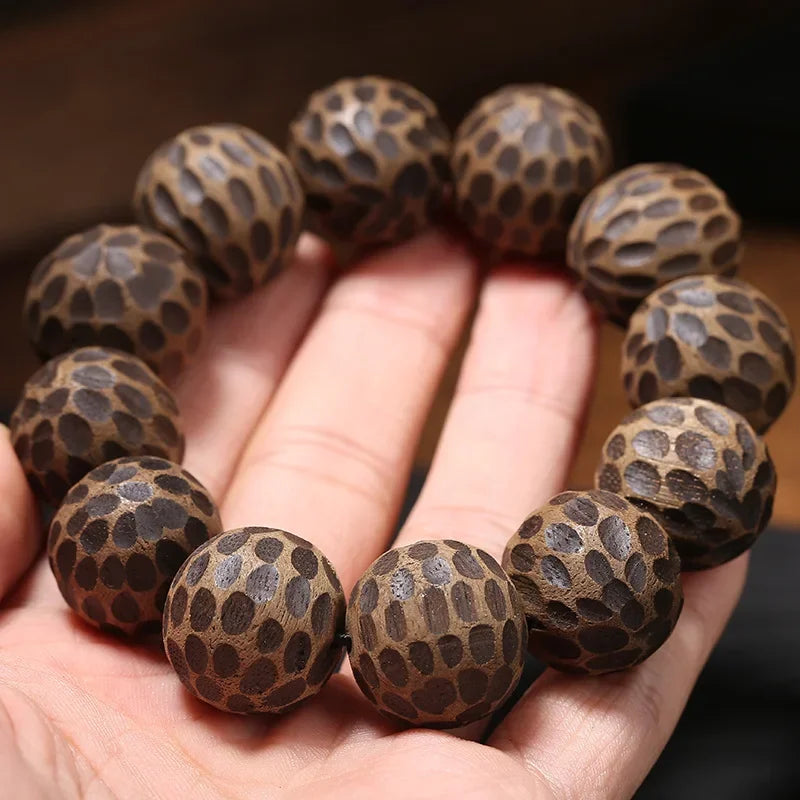 Bracelet vietnamien Nha Trang en perles de Bouddha parfumées