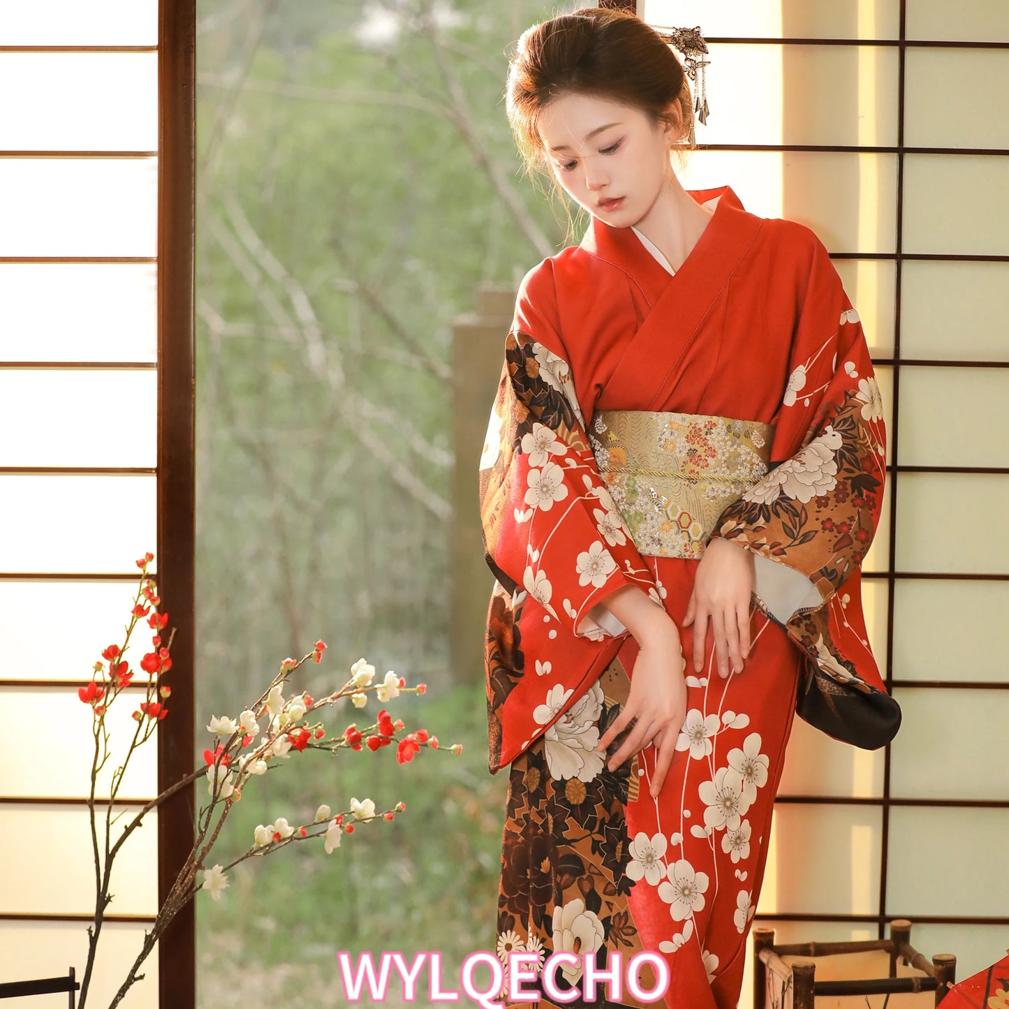 Kimono traditionnel japonais avec Obi pour femmes