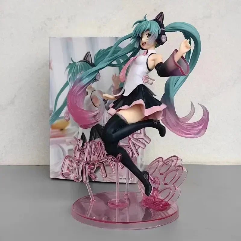 Figurine de chanteuse virtuelle Hatsune Miku en PVC - Tresors asiatiques